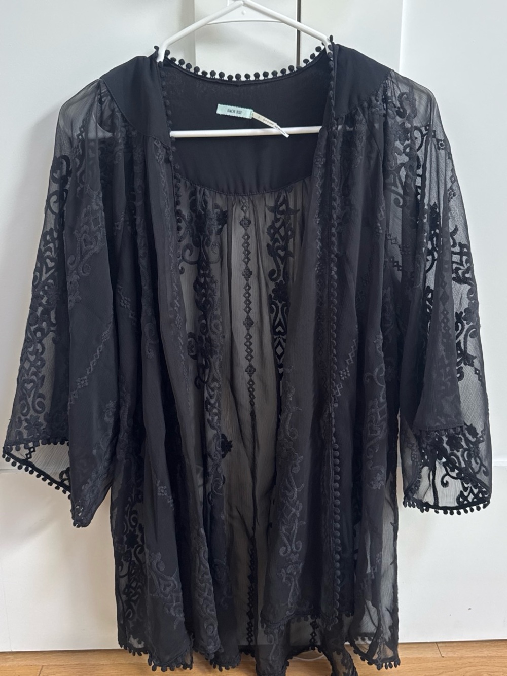 Black Sheet Kimono / Cardigan
floral embroidery pom-pom trim #boho
